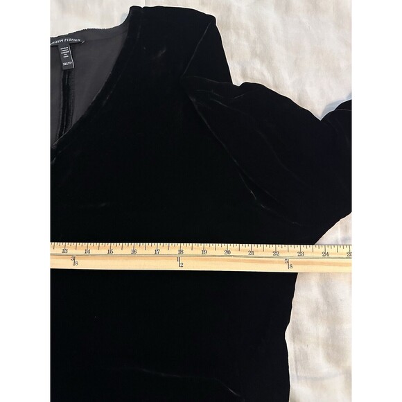 Eileen Fisher Long Dolman Sleeve Crop Black Velvet Silk Oversized Top Blouse XXS - Picture 8 of 8